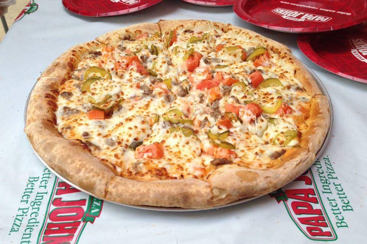 Papa John's Bahrain on X: Devour this new flavorful pizza in every bite!  #BetterPizza #ChickenTandooriPizza #Bahrain  / X